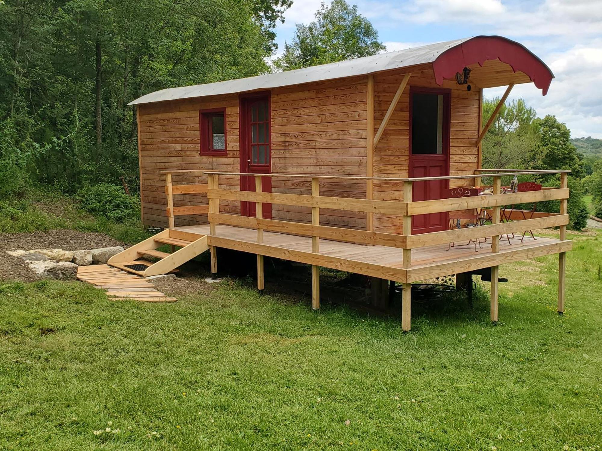 Le Val Du Pech Chantant Chambres D'Hotes Pern Exterior photo